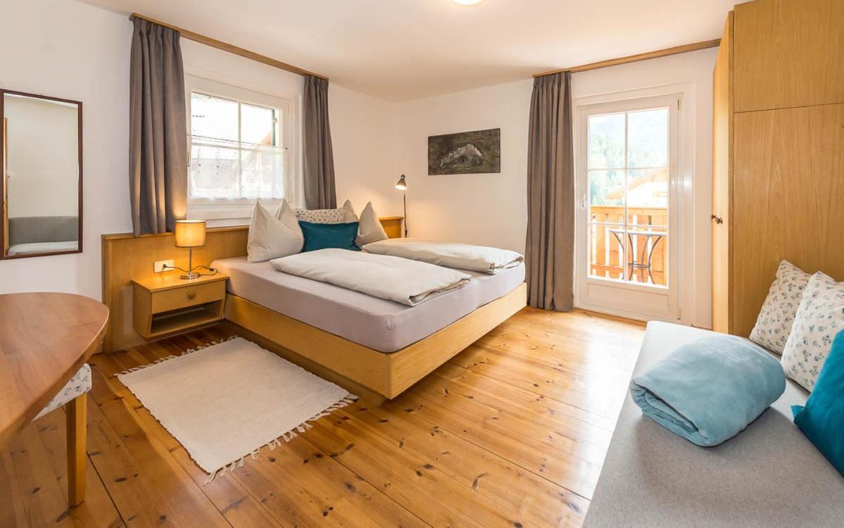 Haus Claudia B&B Нова-Леванте Екстер'єр фото