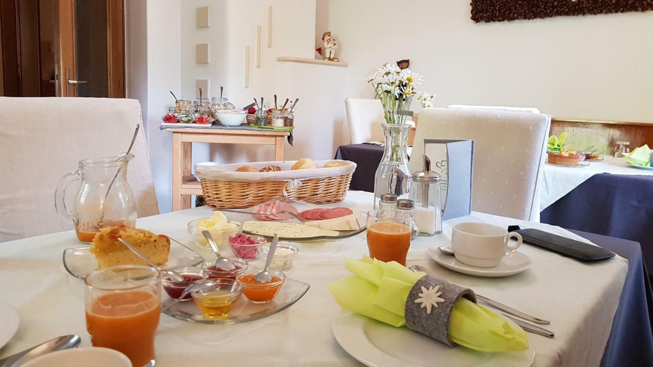 Haus Claudia B&B Нова-Леванте Екстер'єр фото